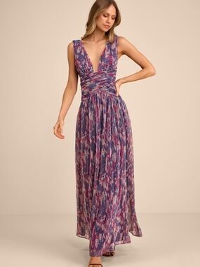 Lulus Evaluna Purple Abstract Print Lurex Pleated Maxi Dress - Size M
